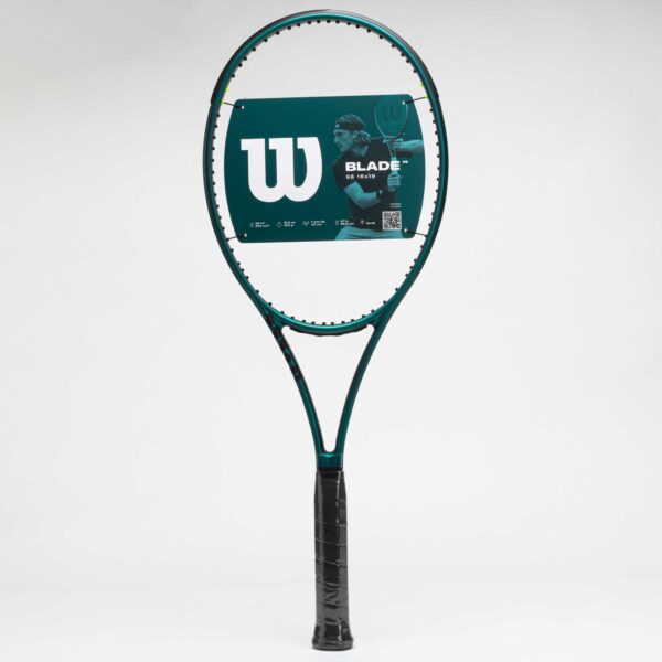 Wilson Blade 98 (16x19) v9 Tennis Racquets Size 1L - 4 1/8"